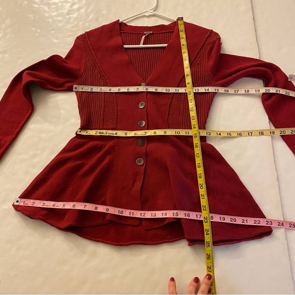 Free People Peplum Cardigan Sweater Womens Size Small Red V Neck Button Down - Picture 8 of 8